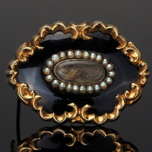 Antique Victorian 10k Gold Hairwork & Seed Pearl Mourning Brooch